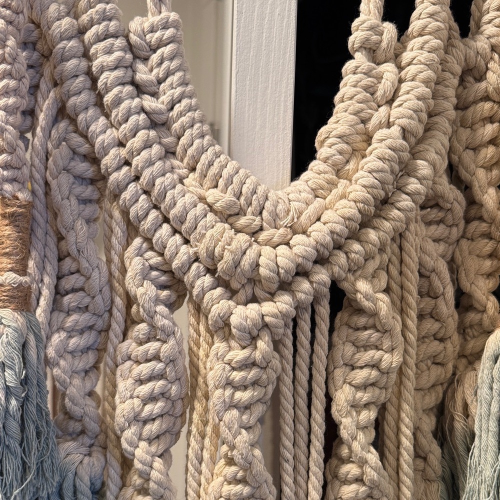 Boho Macramé Wall Hanging Tapestry - Cream and blue - Picture 5 of 7